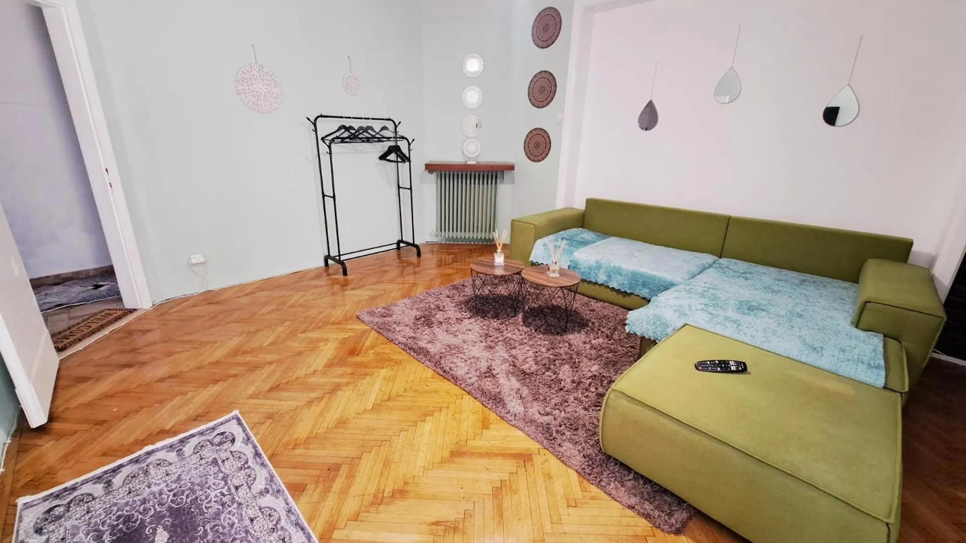 Elegant Central Flat 2Br Bucharest Romania