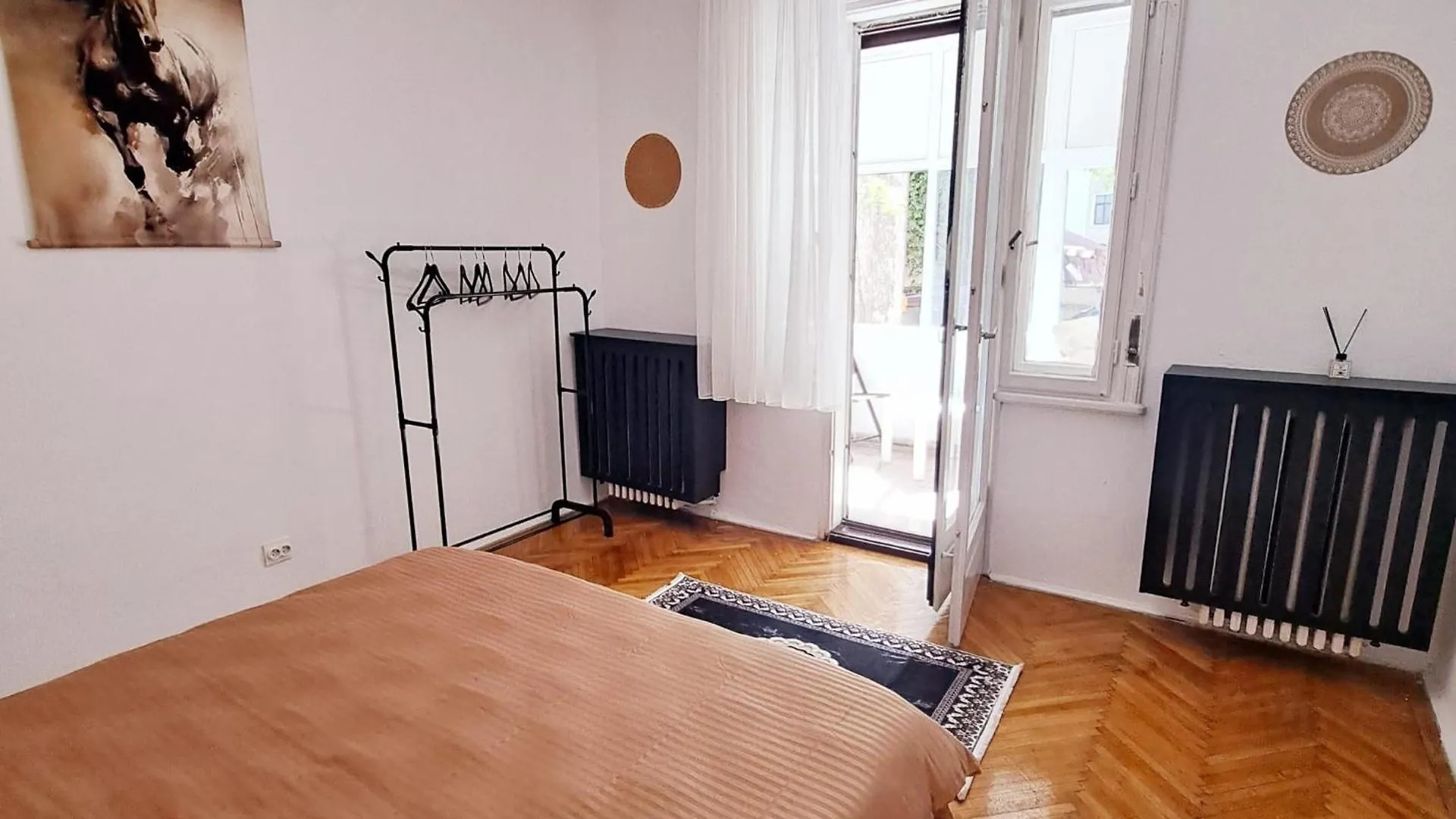 Elegant Central Flat 2Br Bucharest Apartment